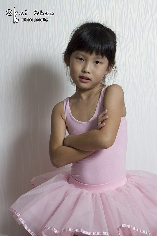 Indoor children photoshoot session with Dchane at Joyous Nails Seng Kang Indoor children photoshoot session with Dchane at Joyous Nails Seng Kang