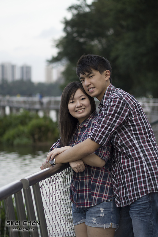 Creative and cute outdoor couple photoshoot session with Derrick and Ariel at Jurong Lake Gardens Creative and cute outdoor couple photoshoot session with Derrick and Ariel at Jurong Lake Gardens