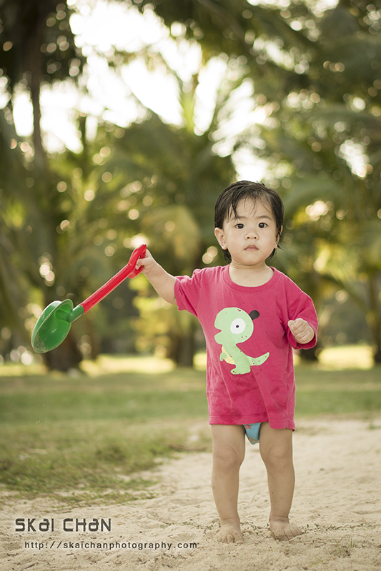 Outdoor children photoshoot at Tanjong Beach (Sentosa) Outdoor children photoshoot at Tanjong Beach (Sentosa)