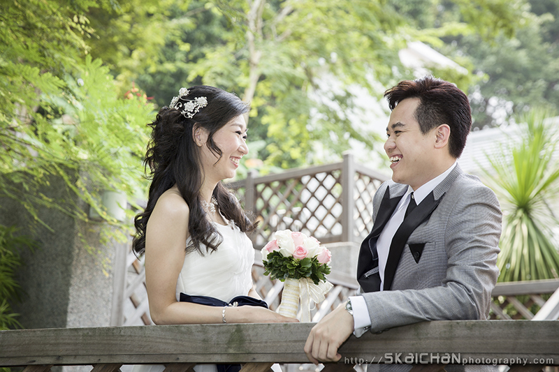 Pre-Wedding photoshoot session with Peter and Peiwei at Registries of Marriages Singapore, Fort Canning Park Pre-Wedding photoshoot session with Peter and Peiwei at Registries of Marriages Singapore, Fort Canning Park