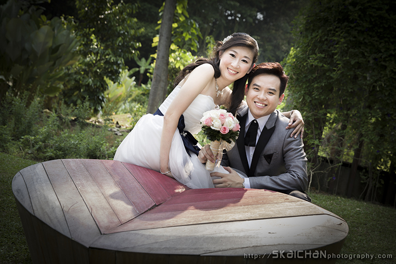Pre-Wedding photoshoot session with Peter and Peiwei at Registries of Marriages Singapore, Fort Canning Park Pre-Wedding photoshoot session with Peter and Peiwei at Registries of Marriages Singapore, Fort Canning Park