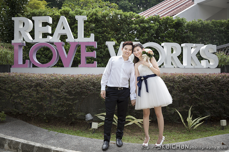 Pre-Wedding photoshoot session with Peter and Peiwei at Registries of Marriages Singapore, Fort Canning Park Pre-Wedding photoshoot session with Peter and Peiwei at Registries of Marriages Singapore, Fort Canning Park