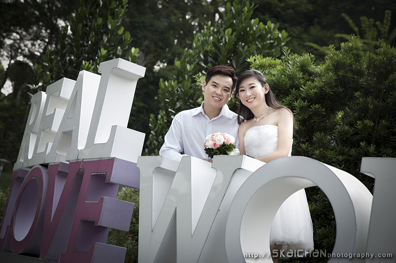 Pre-Wedding photoshoot session with Peter and Peiwei at Registries of Marriages Singapore, Fort Canning Park Pre-Wedding photoshoot session with Peter and Peiwei at Registries of Marriages Singapore, Fort Canning Park
