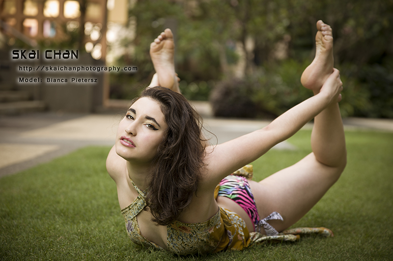 Yoga photoshoot session with Bianca Pietersz at Tanglin View condominium Yoga photoshoot session with Bianca Pietersz at Tanglin View condominium