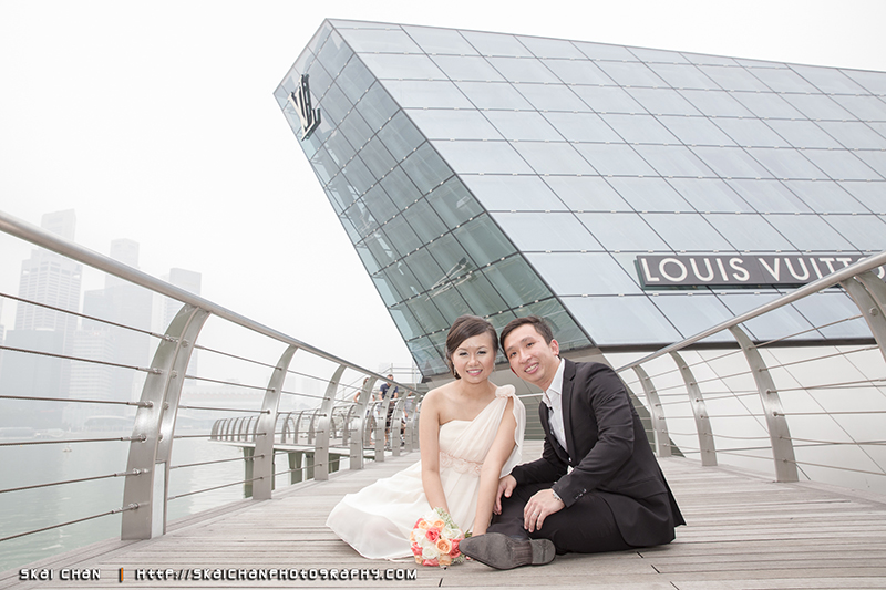 Pre-wedding photoshoot session with Ryan & Yuanzhi at Marina Bay Sands (MBS) & Gardens by the Bay Pre-wedding photoshoot session with Ryan & Yuanzhi at Marina Bay Sands (MBS) & Gardens by the Bay