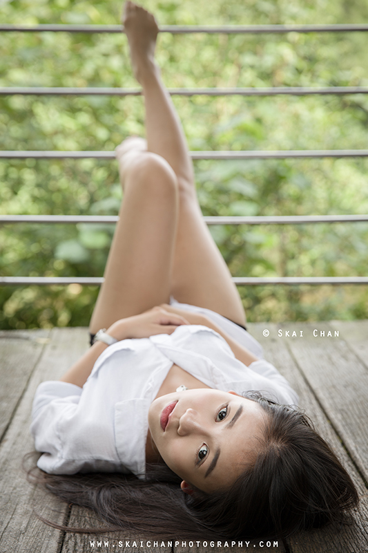 Outdoor fashion photoshoot session with Joanne at West Coast Park Outdoor fashion photoshoot session with Joanne at West Coast Park