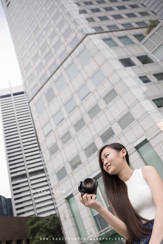 Lifestyle portrait photoshoot session with AX at Boat Quay Lifestyle portrait photoshoot session with AX at Boat Quay