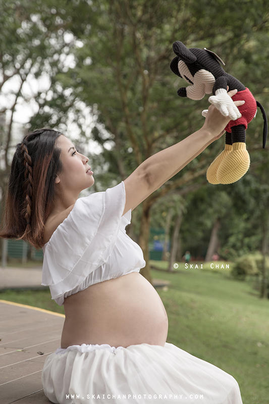 Maternity/Pregnancy portrait photoshoot session with Monica Weng-Ong at Punggol Park Maternity/Pregnancy portrait photoshoot session with Monica Weng-Ong at Punggol Park