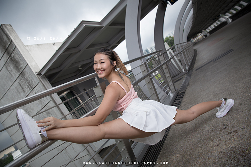 Cheerleading & dance photoshoot session with Jasmine Tan at Kallang Wave Mall Cheerleading & dance photoshoot session with Jasmine Tan at Kallang Wave Mall