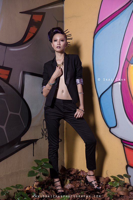 Night fashion photoshoot session with Tan Rou Ying at Haji Lane Night fashion photoshoot session with Tan Rou Ying at Haji Lane