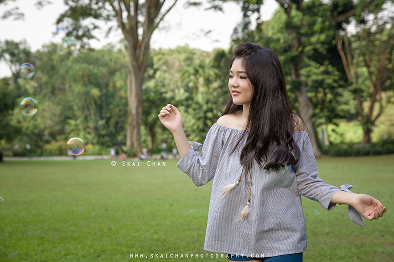 Lifestyle botanical garden photoshoot session with Erica Chan at Singapore Botanic Gardens Lifestyle botanical garden photoshoot session with Erica Chan at Singapore Botanic Gardens