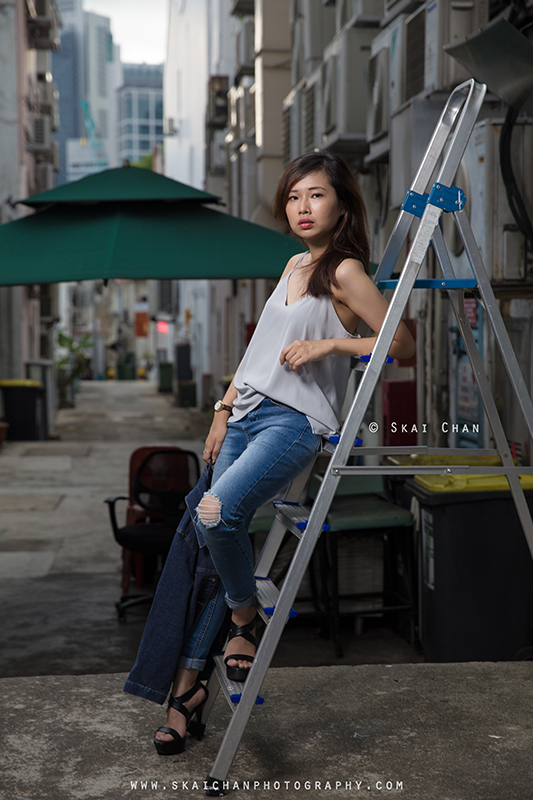 Edgy back alley fashion photoshoot session with Puang Shujuan at Duxton Hill Edgy back alley fashion photoshoot session with Puang Shujuan at Duxton Hill