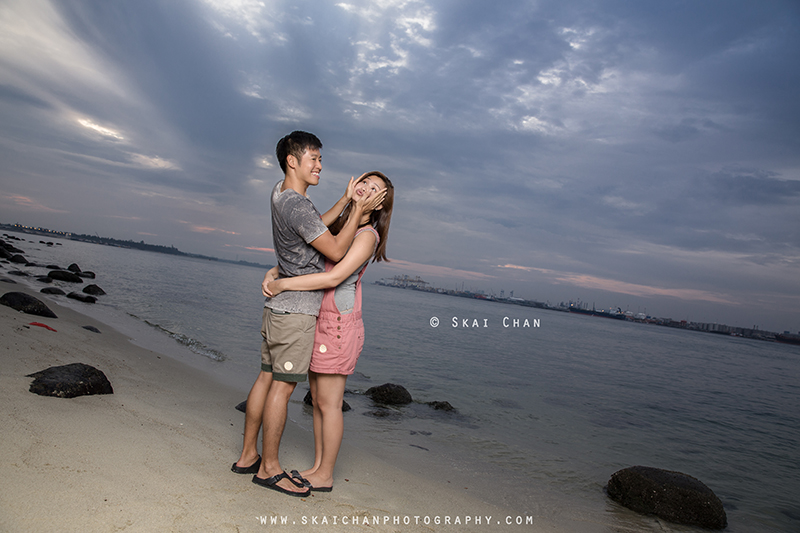 Sunset couple photoshoot session with Kaiwei & Stella at Punggol Ranch Sunset couple photoshoot session with Kaiwei & Stella at Punggol Ranch