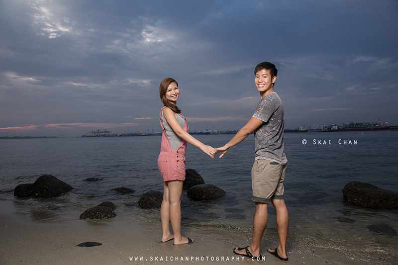 Sunset couple photoshoot session with Kaiwei & Stella at Punggol Ranch Sunset couple photoshoot session with Kaiwei & Stella at Punggol Ranch