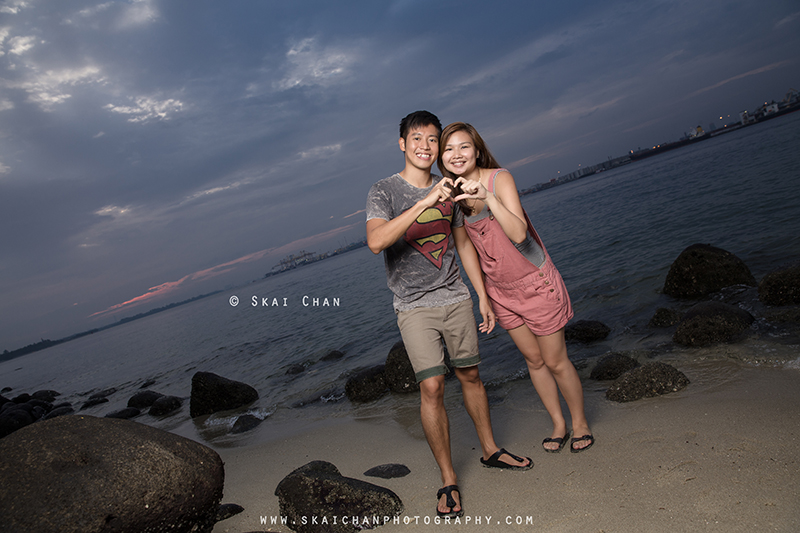 Sunset couple photoshoot session with Kaiwei & Stella at Punggol Ranch Sunset couple photoshoot session with Kaiwei & Stella at Punggol Ranch