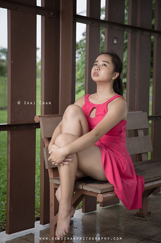 outdoor photoshoot on a rainy day outdoor photoshoot on a rainy day