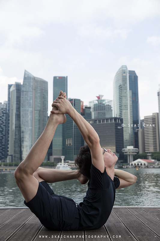 Outdoor Yoga portrait photoshoot session with Bai Jia Wang at Marina Bay Sands Outdoor Yoga portrait photoshoot session with Bai Jia Wang at Marina Bay Sands