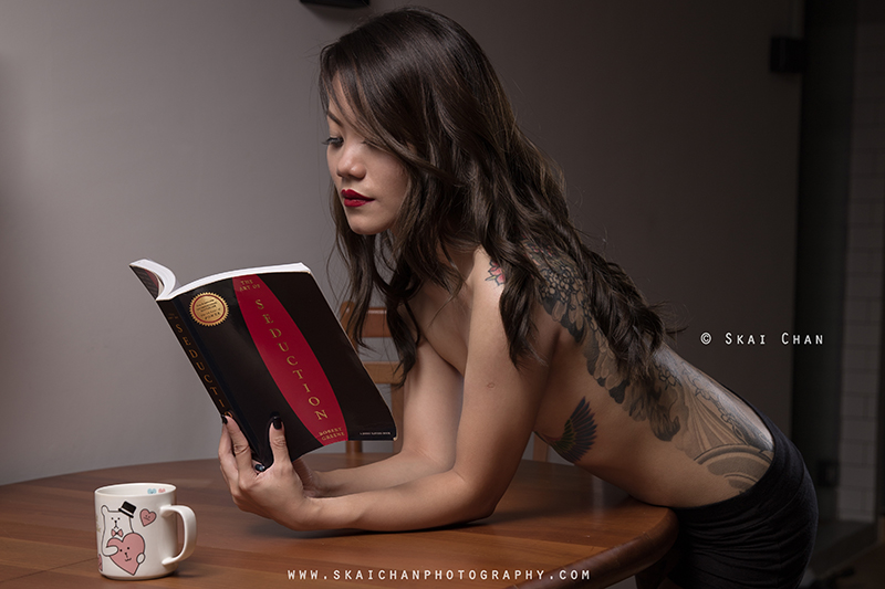 Implied nude art boudoir lifestyle portrait photoshoot session with Eva Loa at Ang Mo Kio Implied nude art boudoir lifestyle portrait photoshoot session with Eva Loa at Ang Mo Kio