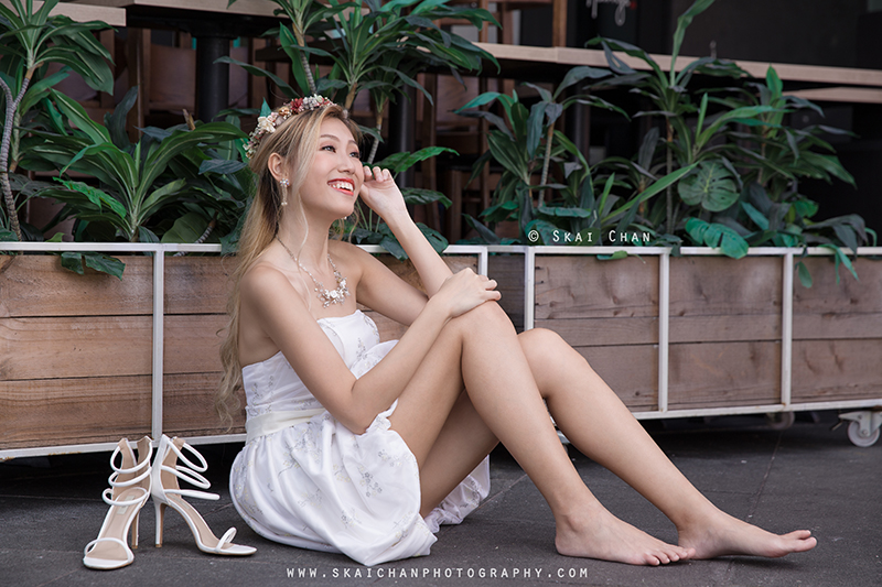 Bridal photoshoot session with Ng Shinyi at Hill Street & Clarke Quay Bridal photoshoot session with Ng Shinyi at Hill Street & Clarke Quay