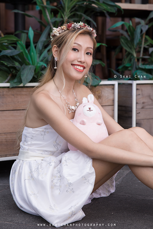 Bridal photoshoot session with Ng Shinyi at Hill Street & Clarke Quay Bridal photoshoot session with Ng Shinyi at Hill Street & Clarke Quay