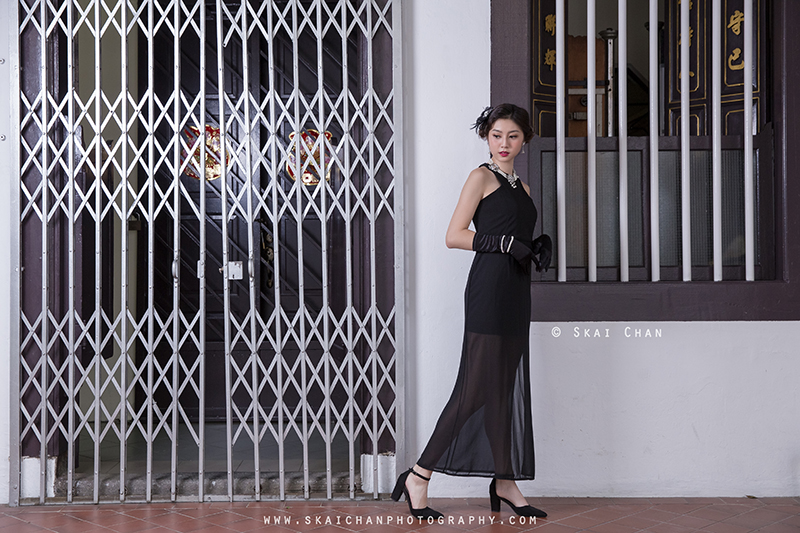 Vintage themed retro style night photoshoot session with Hilary at Amoy Street Vintage themed retro style night photoshoot session with Hilary at Amoy Street