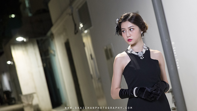 Vintage themed retro style night photoshoot session with Hilary at Ann Siang Hill Park (back alley) Vintage themed retro style night photoshoot session with Hilary at Ann Siang Hill Park (back alley)