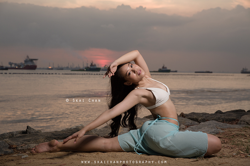 Sunset bikini dance photoshoot session with Jasmine Lim at Palawan Beach (Sentosa) Sunset bikini dance photoshoot session with Jasmine Lim at Palawan Beach (Sentosa)