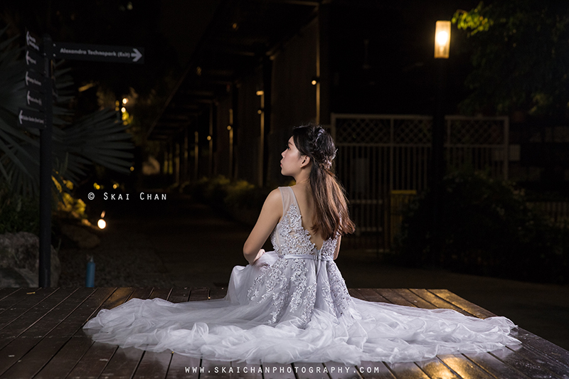 Night bridal photoshoot session with Siaw Jo at HortPark Night bridal photoshoot session with Siaw Jo at HortPark