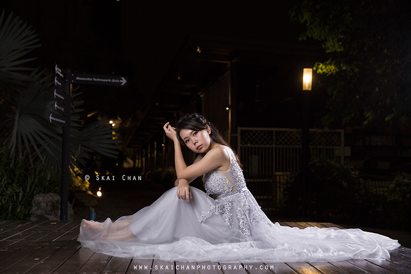 Night bridal photoshoot session with Siaw Jo at HortPark Night bridal photoshoot session with Siaw Jo at HortPark