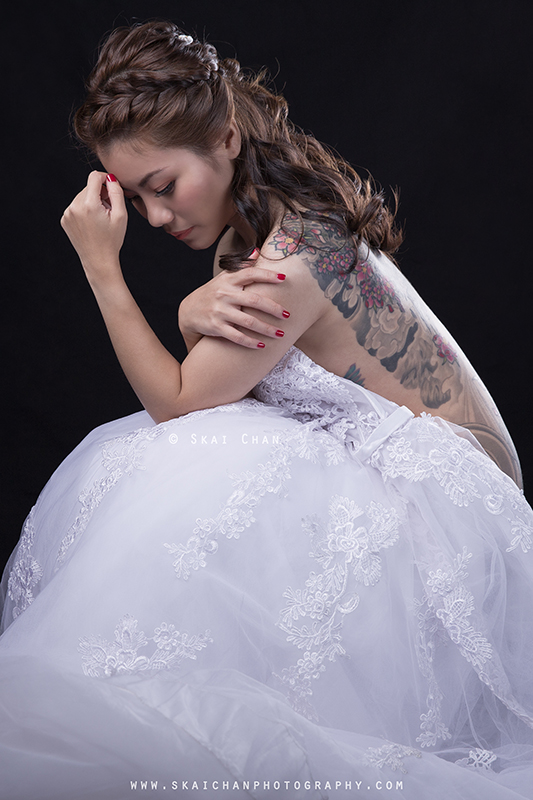 Implied nude art bridal photoshoot session with Eva Loa at photography studio (Tanjong Pagar) Implied nude art bridal photoshoot session with Eva Loa at photography studio (Tanjong Pagar)