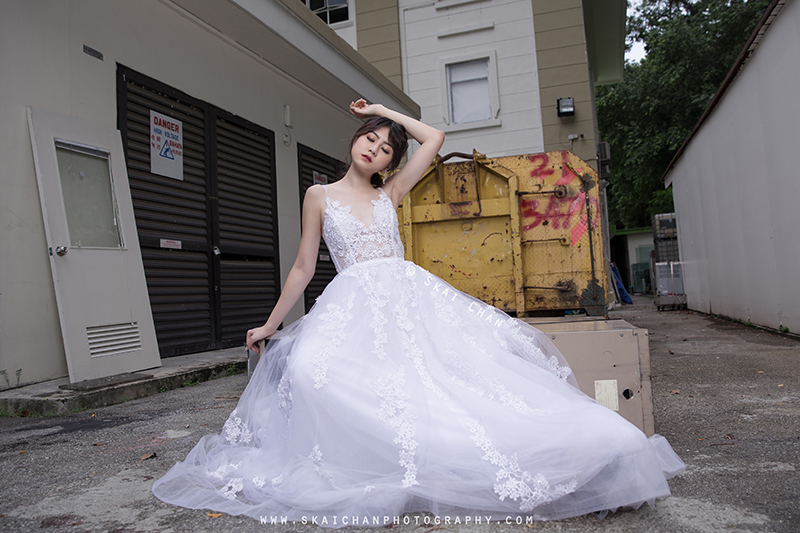 Bridal photoshoot session with Hilary at Pearl's Hill Terrace Bridal photoshoot session with Hilary at Pearl's Hill Terrace