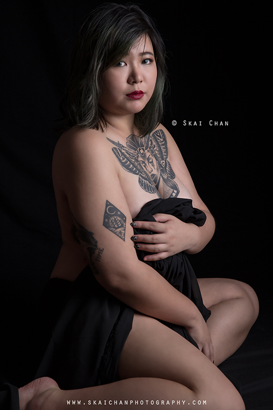 Tattoo art implied nude portrait photoshoot session with Isabelle Raphaela Leong at Tanjong Pagar (photography studio) Tattoo art implied nude portrait photoshoot session with Isabelle Raphaela Leong at Tanjong Pagar (photography studio)