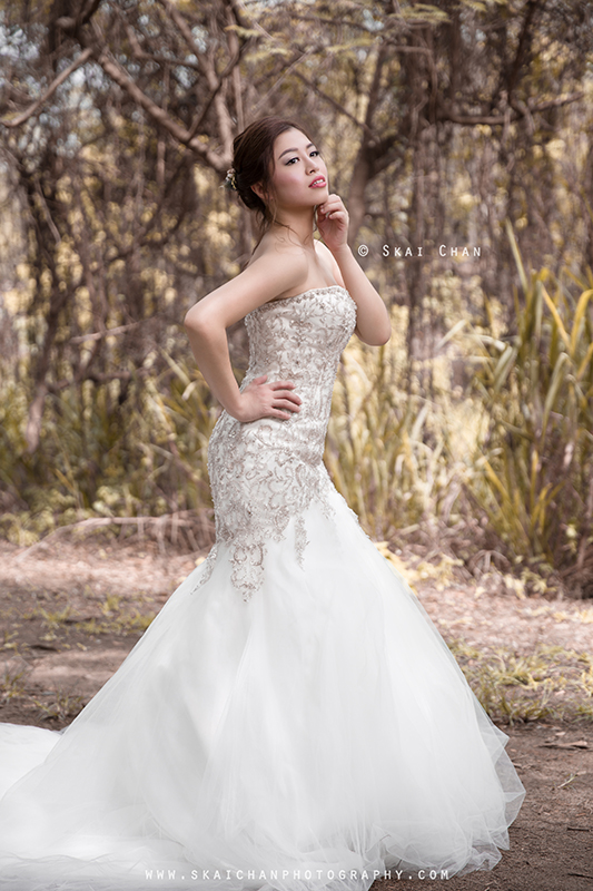 Stylish and edgy fashion bridal photoshoot session with Ivia Xiao Hui at Tampines Eco Green Stylish and edgy fashion bridal photoshoot session with Ivia Xiao Hui at Tampines Eco Green