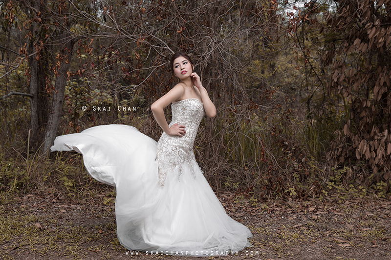 Stylish and edgy fashion bridal photoshoot session with Ivia Xiao Hui at Tampines Eco Green Stylish and edgy fashion bridal photoshoot session with Ivia Xiao Hui at Tampines Eco Green