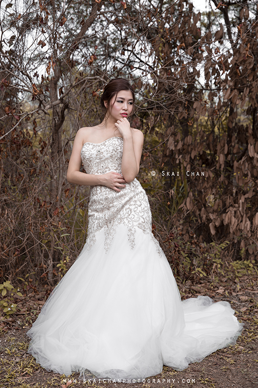 Stylish and edgy fashion bridal photoshoot session with Ivia Xiao Hui at Tampines Eco Green Stylish and edgy fashion bridal photoshoot session with Ivia Xiao Hui at Tampines Eco Green