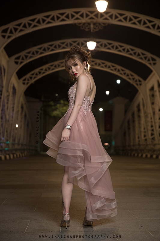 Night fashion portrait photoshoot session with Audrey Chen at Anderson Bridge at Fullerton Road Night fashion portrait photoshoot session with Audrey Chen at Anderson Bridge at Fullerton Road