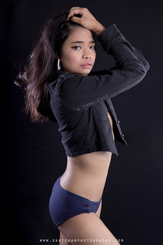 Modelling portfolio & glamour photoshoot session with Tantiara Rosli at Tanjong Pagar (photography studio) Modelling portfolio & glamour photoshoot session with Tantiara Rosli at Tanjong Pagar (photography studio)