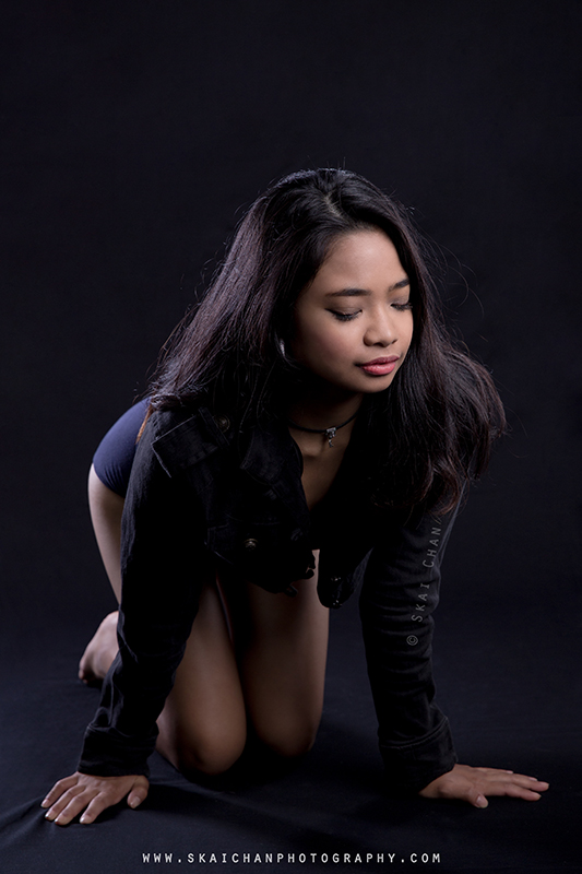 Modelling portfolio & glamour photoshoot session with Tantiara Rosli at Tanjong Pagar (photography studio) Modelling portfolio & glamour photoshoot session with Tantiara Rosli at Tanjong Pagar (photography studio)