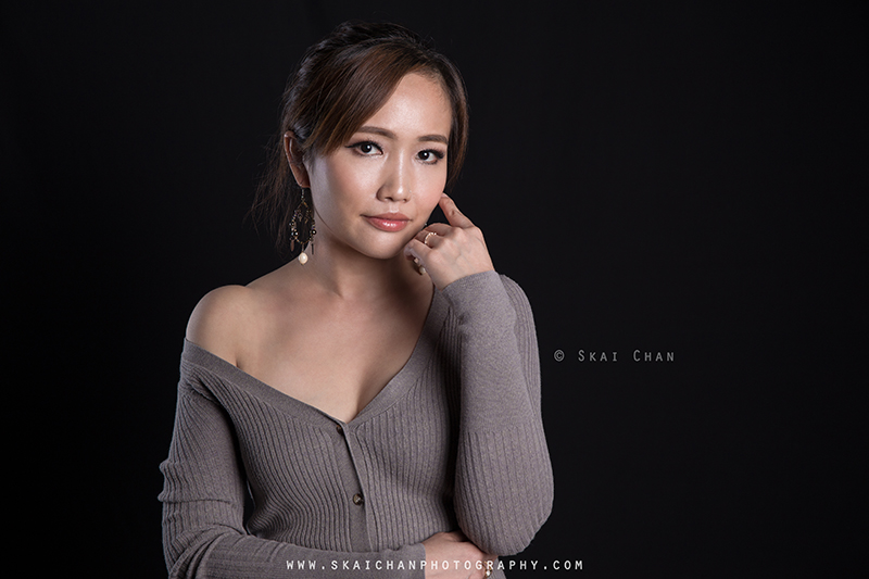 Headshot photoshoot session with Hair and Makeup Artist (HMUA) Ivy Tan at Tanjong Pagar (photography studio) Headshot photoshoot session with Hair and Makeup Artist (HMUA) Ivy Tan at Tanjong Pagar (photography studio)