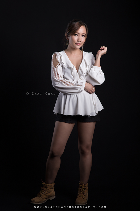 Corporate portrait photoshoot session with Hair and Makeup Artist (HMUA) Ivy Tan at Tanjong Pagar (photography studio) Corporate portrait photoshoot session with Hair and Makeup Artist (HMUA) Ivy Tan at Tanjong Pagar (photography studio)