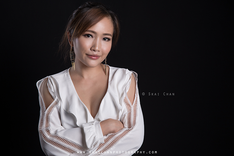 Corporate portrait photoshoot session with Hair and Makeup Artist (HMUA) Ivy Tan at Tanjong Pagar (photography studio) Corporate portrait photoshoot session with Hair and Makeup Artist (HMUA) Ivy Tan at Tanjong Pagar (photography studio)