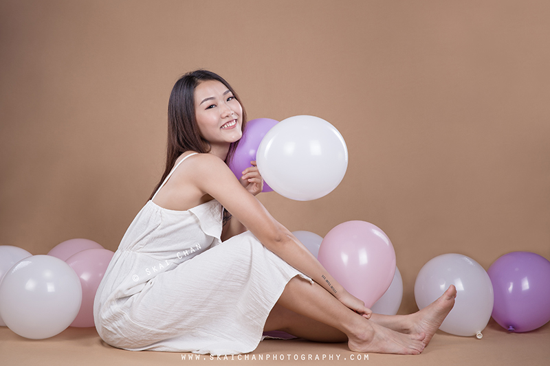 Feminine balloon themed photoshoot session with Jasmine Tan at Tanjong Pagar (photography studio) Feminine balloon themed photoshoot session with Jasmine Tan at Tanjong Pagar (photography studio)