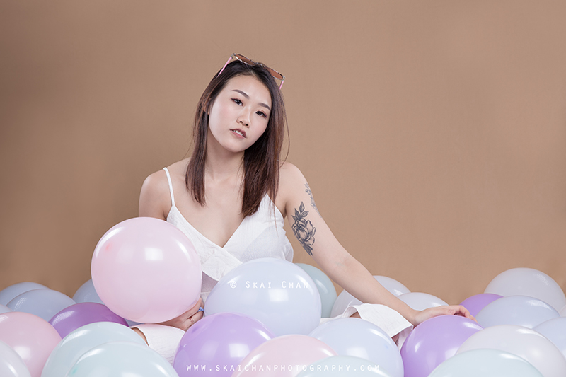 Feminine balloon themed photoshoot session with Jasmine Tan at Tanjong Pagar (photography studio) Feminine balloon themed photoshoot session with Jasmine Tan at Tanjong Pagar (photography studio)