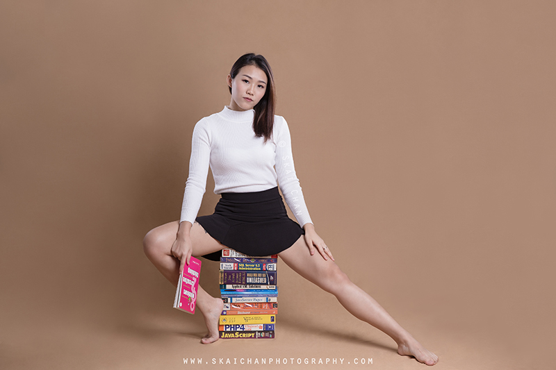 School girl themed photoshoot session with Jasmine Tan at Tanjong Pagar (photography studio) School girl themed photoshoot session with Jasmine Tan at Tanjong Pagar (photography studio)