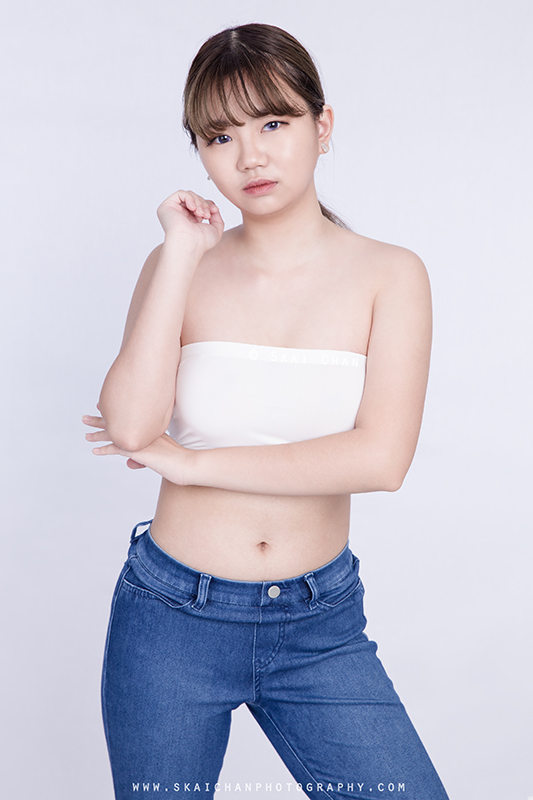 Modelling Portfolio Photoshoot with Meron at Tanjong Pagar (photography studio) Modelling Portfolio Photoshoot with Meron at Tanjong Pagar (photography studio)