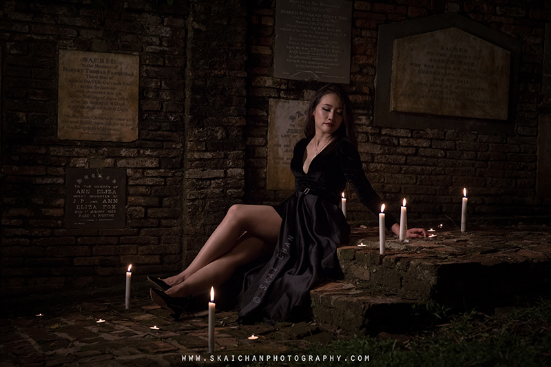 Dark Halloween themed candles photoshoot session with Ivy Tan at Fort Canning Park Dark Halloween themed candles photoshoot session with Ivy Tan at Fort Canning Park