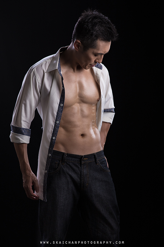 Male physique fitness studio photoshoot session with Liu Wing Lun at Photography Studio (Tanjong Pagar) Male physique fitness studio photoshoot session with Liu Wing Lun at Photography Studio (Tanjong Pagar)