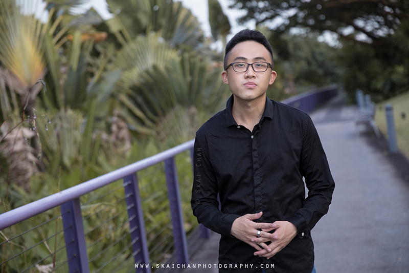 Men's fashion photoshoot session with Lewis Low at Gardens by the Bay & Marina Bay Sands Men's fashion photoshoot session with Lewis Low at Gardens by the Bay & Marina Bay Sands