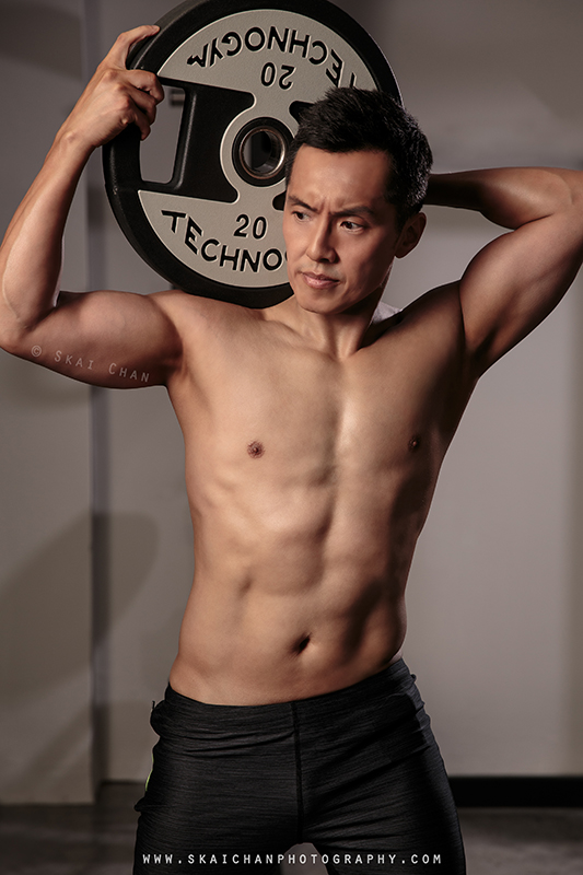 Men's fitness gym photoshoot session with Liu Wing Lun at Gold's Gym Singapore, Hong Kong Street outlet Men's fitness gym photoshoot session with Liu Wing Lun at Gold's Gym Singapore, Hong Kong Street outlet
