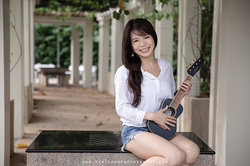 Ukulele themed portrait photoshoot session with Mel at Tiong Bahru Park Ukulele themed portrait photoshoot session with Mel at Tiong Bahru Park